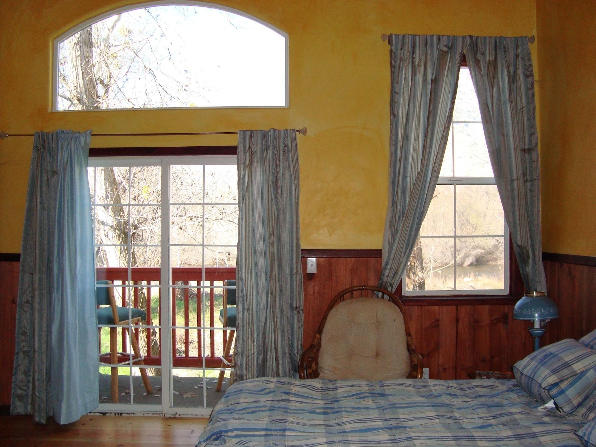 Sequoia Riverfront Cabins Three Rivers Εξωτερικό φωτογραφία