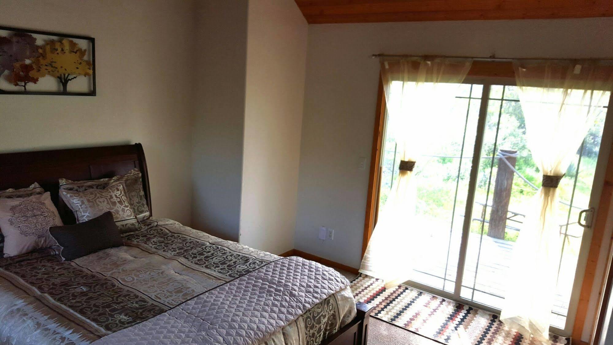 Sequoia Riverfront Cabins Three Rivers Εξωτερικό φωτογραφία